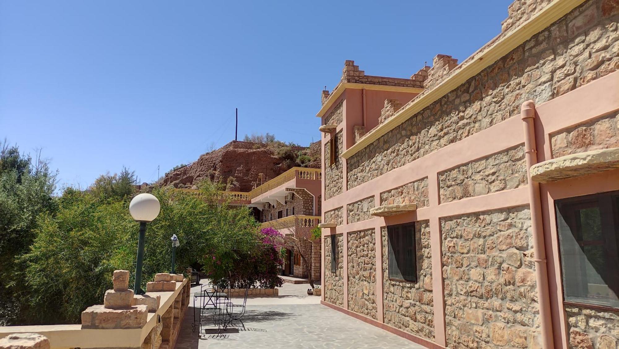 Hotel Camping Le Soleil Tinghir Exterior photo