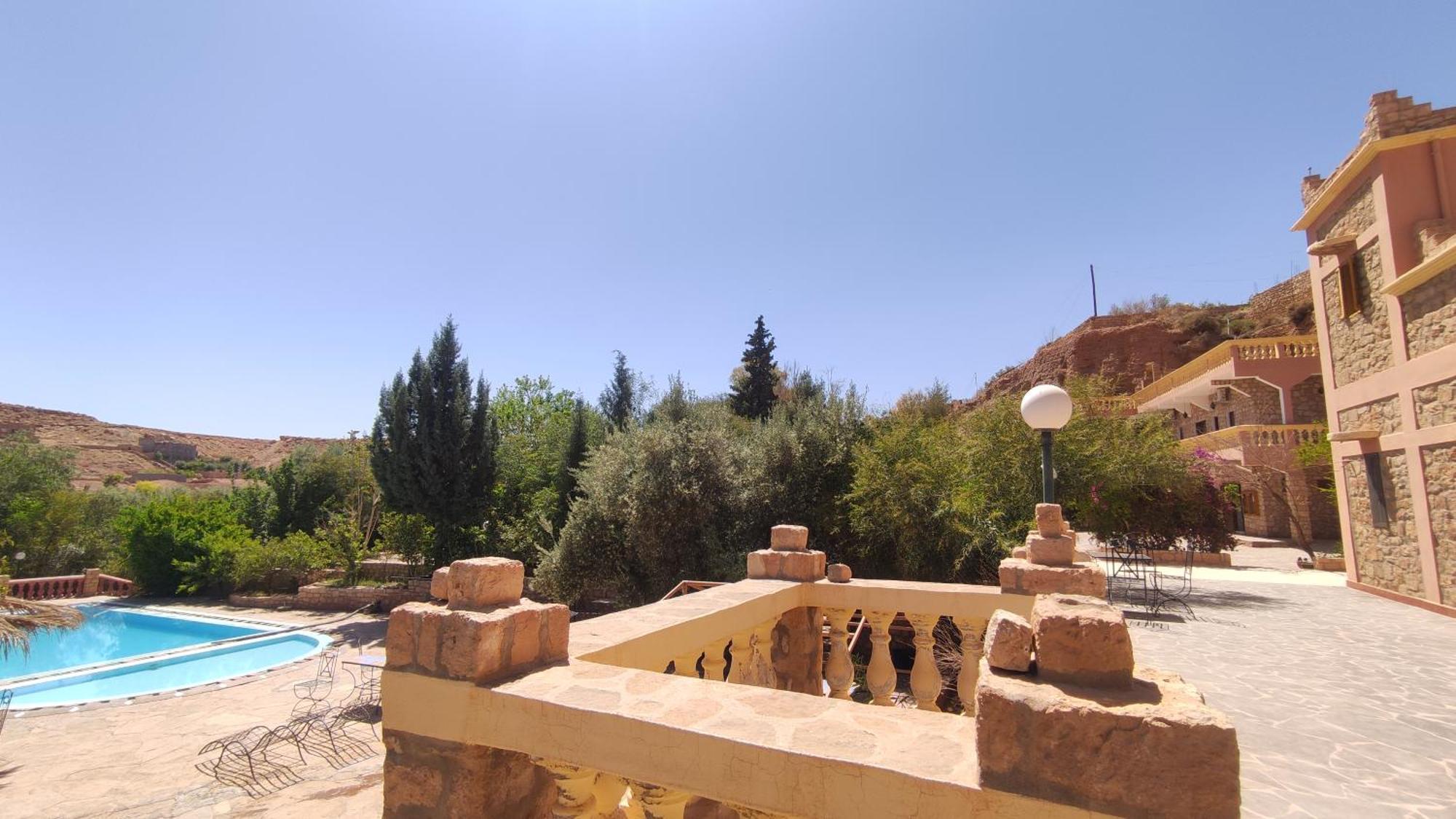 Hotel Camping Le Soleil Tinghir Exterior photo